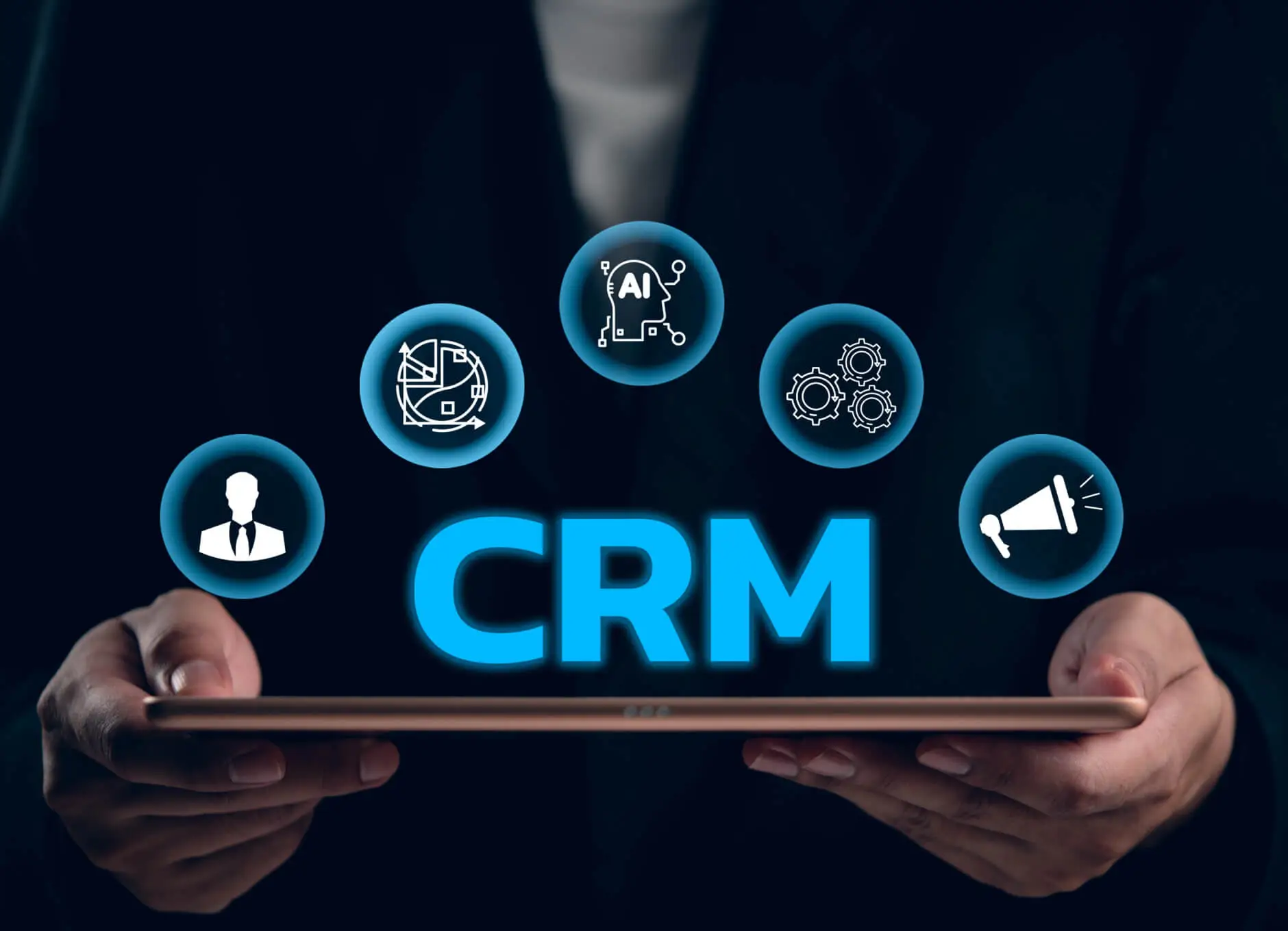 CRM sistemləri nədir və biznes üçün faydaları